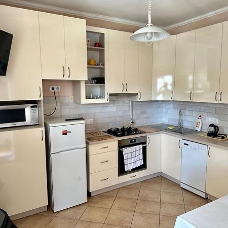Kiraly Apartman Apartment Сиофок Екстериор снимка